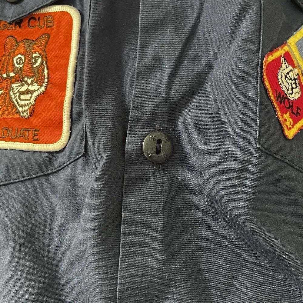 Boy Scouts of America Button Up Blue Uniform Top Patches Neckerchief Boys Size L